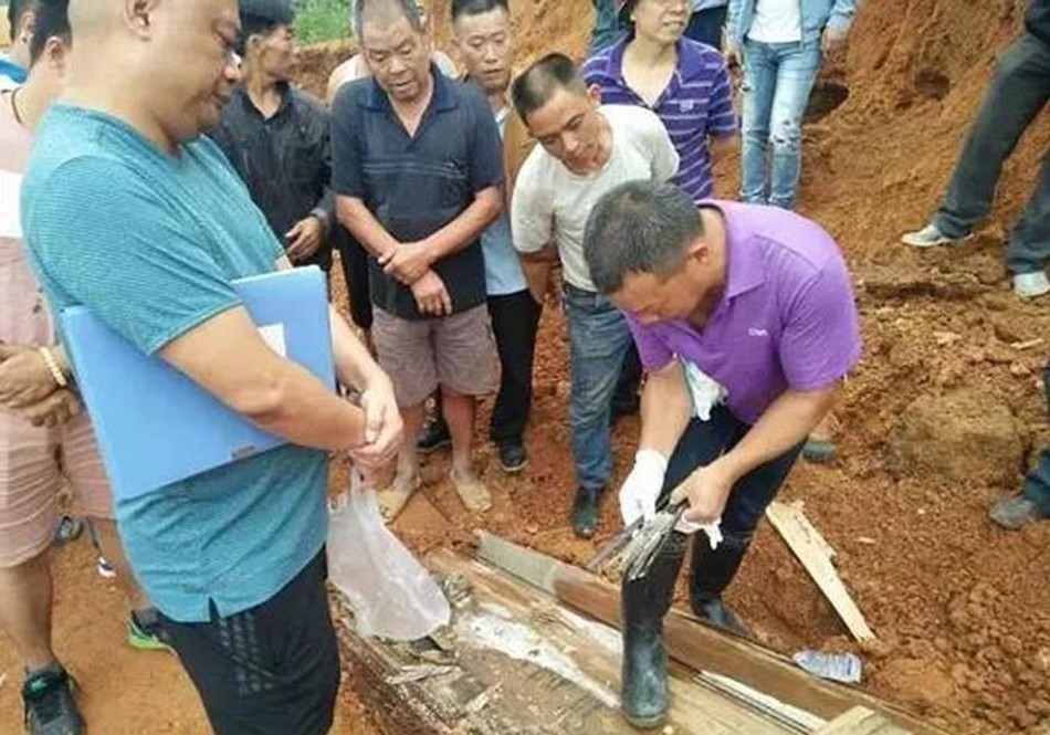 矽膠娃娃色情片