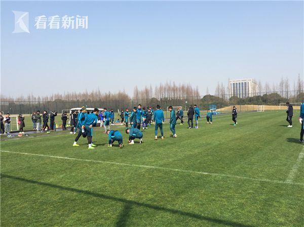 五月天色色色