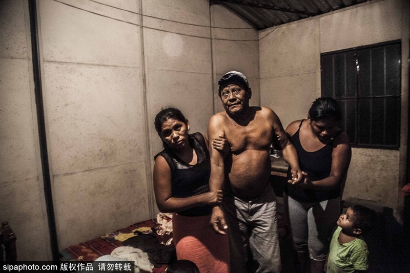 女仆扒开腿秘 让人桶爽微博