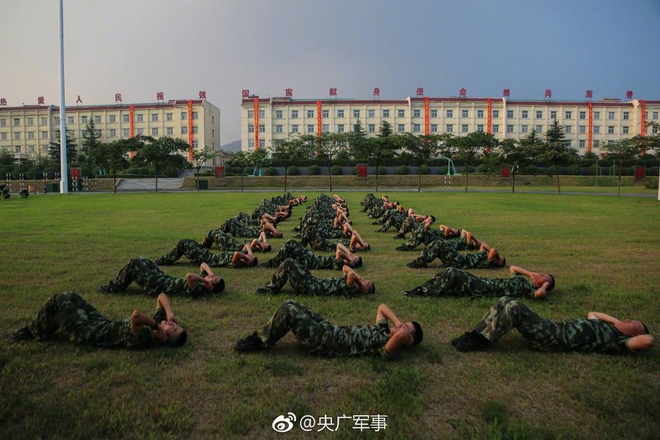 肏屄视频黄色视频