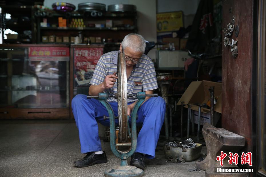 成人 影片 大陆
