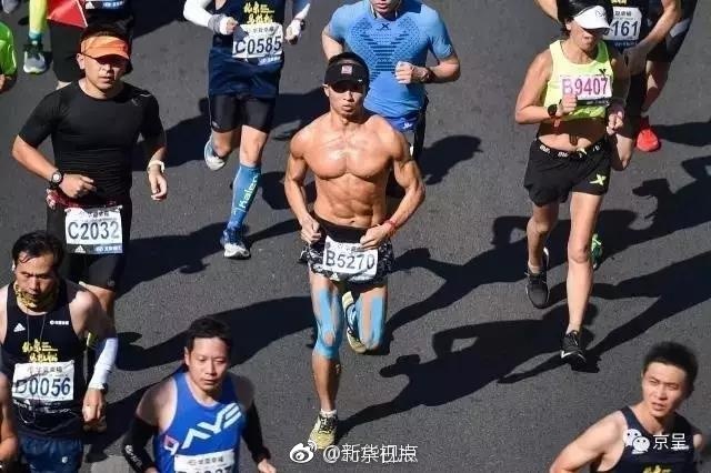 裸体美女直播视频网站