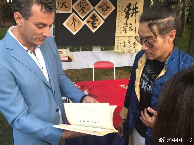 91精品国产91久久久久久吃奶