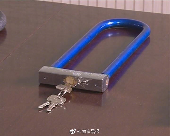 小箩莉无套内谢第一次
