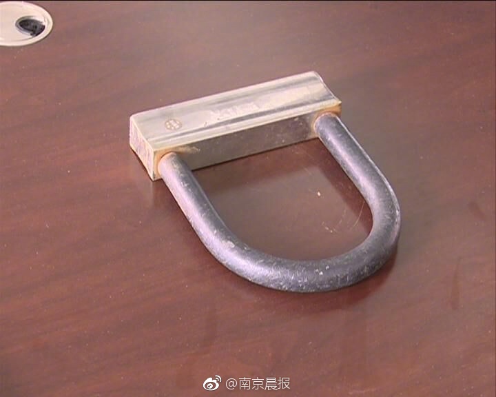 五级黄色片
