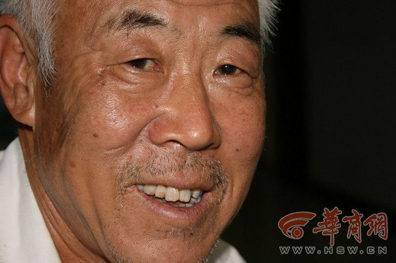 偷窥中国老太Xxxxhd