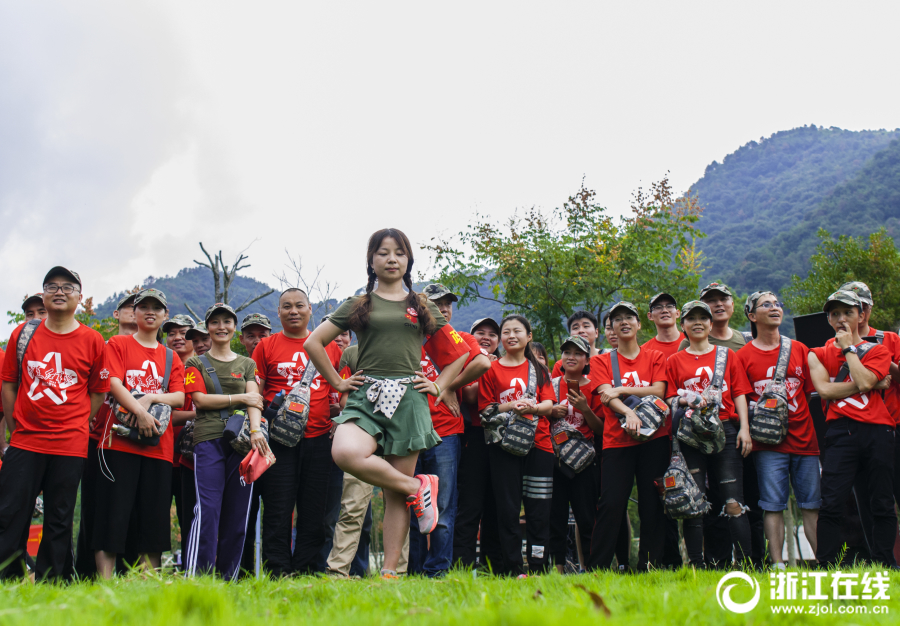 美女黄片