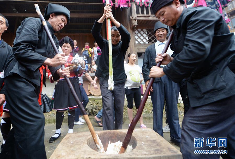 无码人妻丰满熟妇区二十路久久
