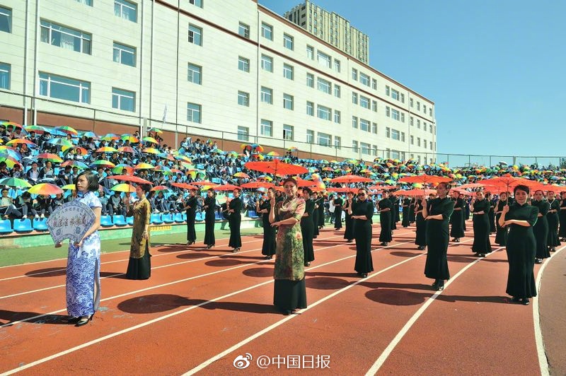 六十路三级片