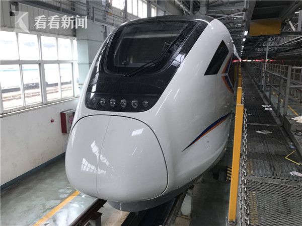 在线黄色三级电影