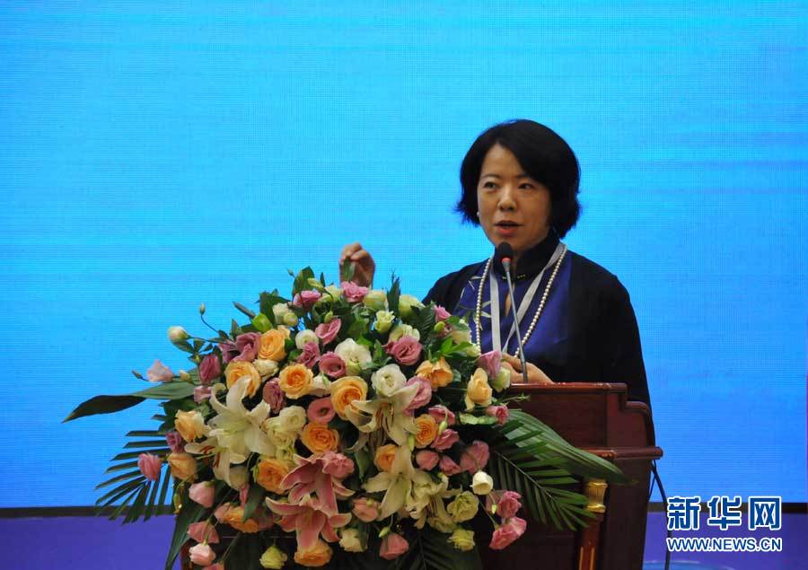 恩施老总_恩施华硒老总郭辉照片