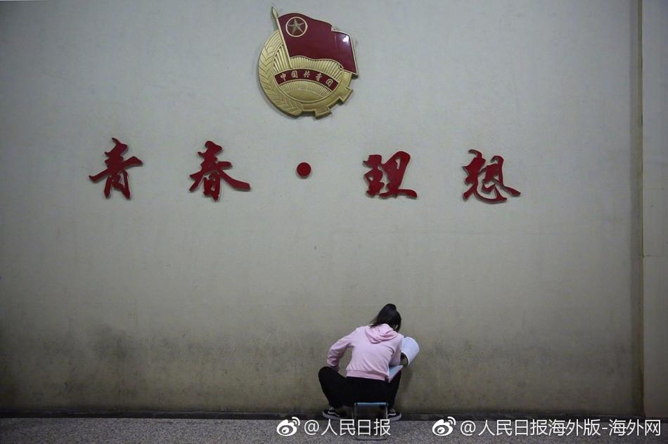 爸爸叫我cod妈妈小新外婆的故事