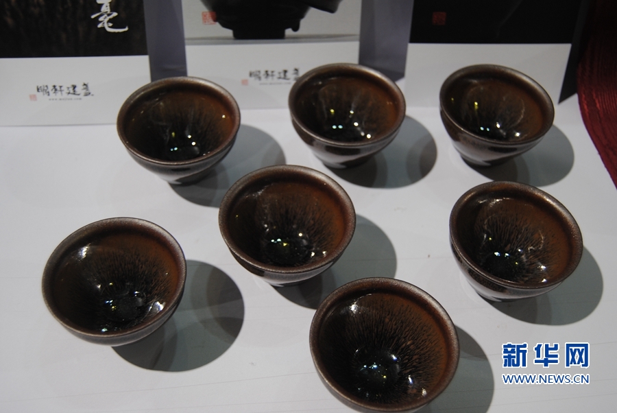 亚洲精品字幕在线观看