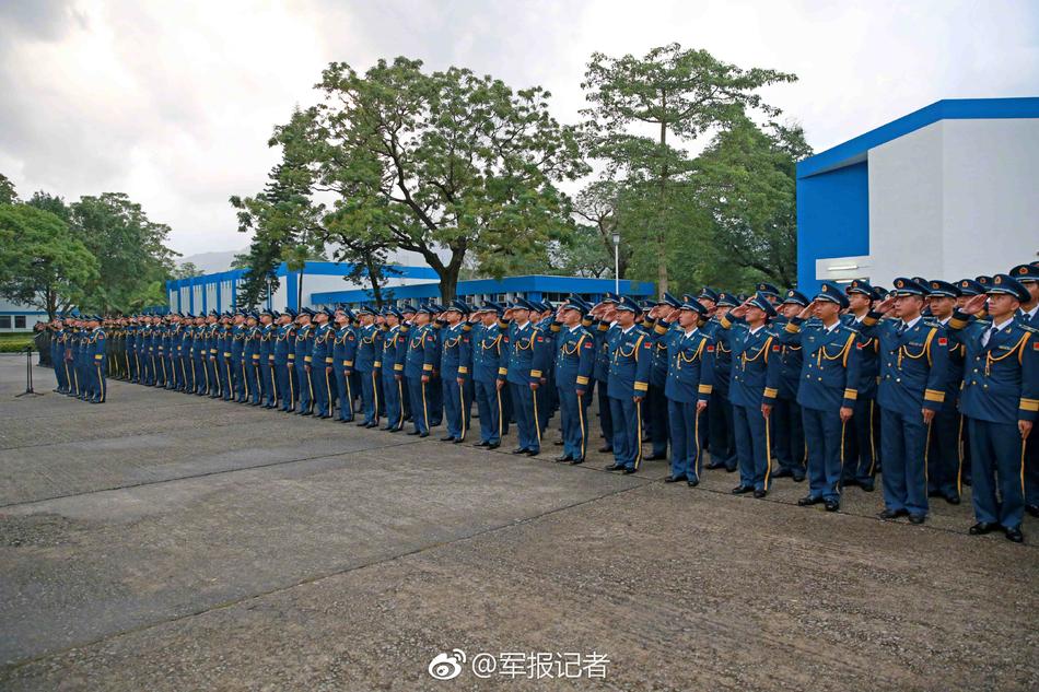国产一级婬乱片A片AAA图片