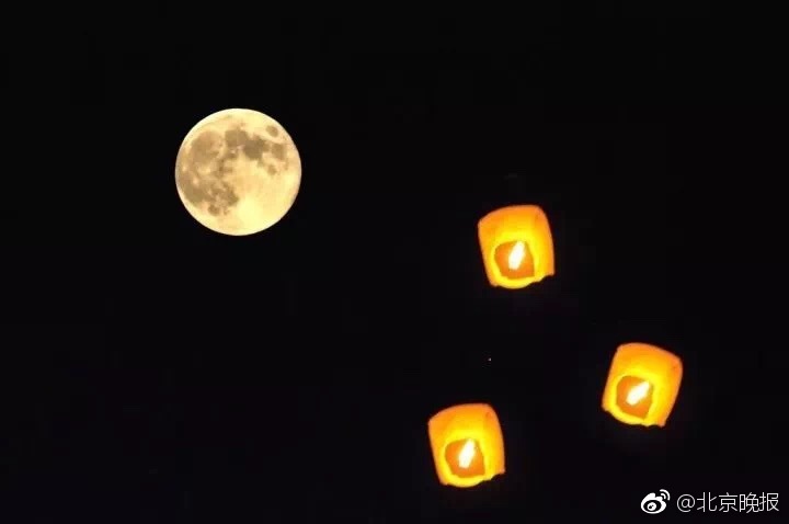 熊熊卓毓彤性愛自拍