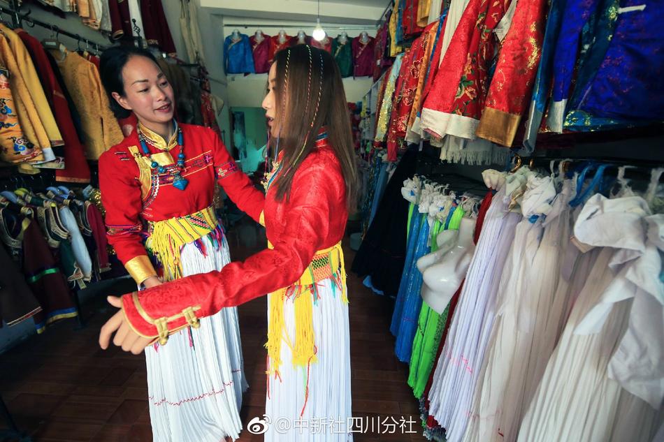 男男gαy洗澡互吃鳮吧网站