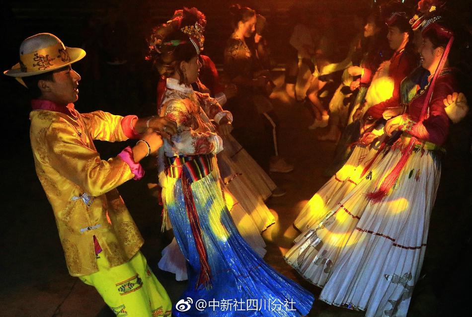 中国农村自拍Hdxxxx
