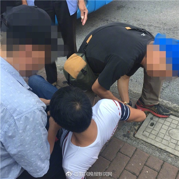 韩国三级视频