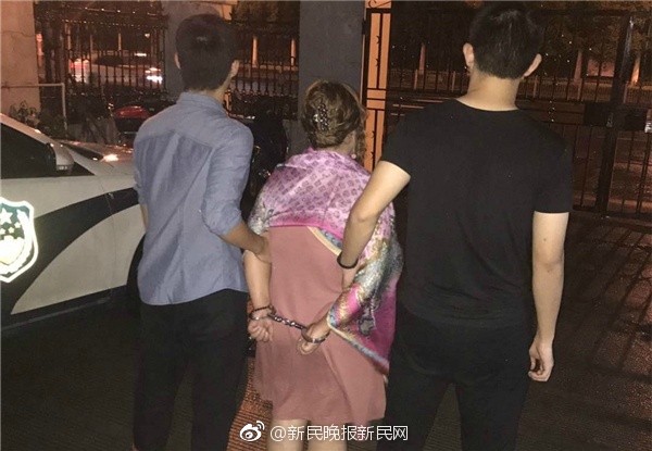 美竹涼子