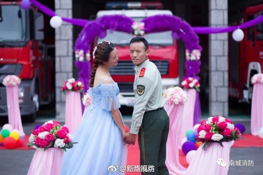 另类 色情 网站