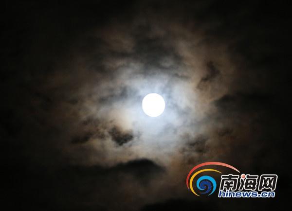 亚洲成a人片