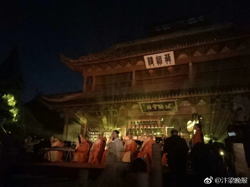 城麻美