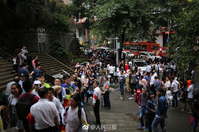 亚洲精品一区二区三区四区高清