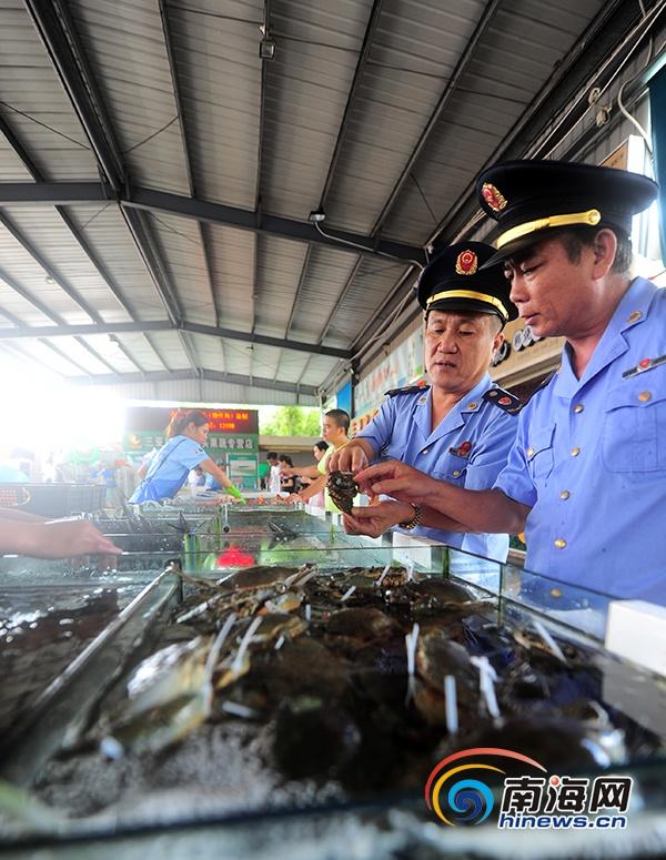 杨幂被揉到高潮喷了