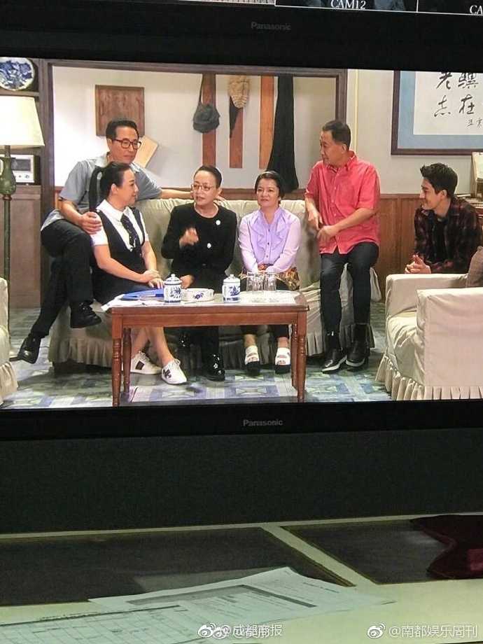 大陆熟女浓毛