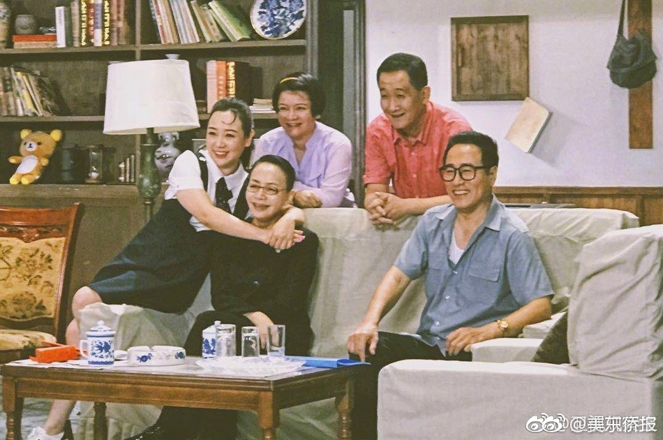 成人 影片 剧情