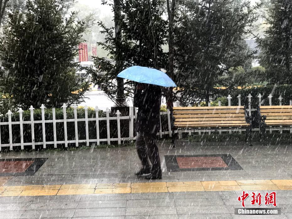 国产99996在线亚洲