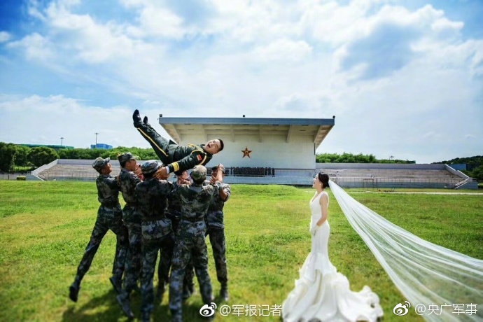 免费精品黄色