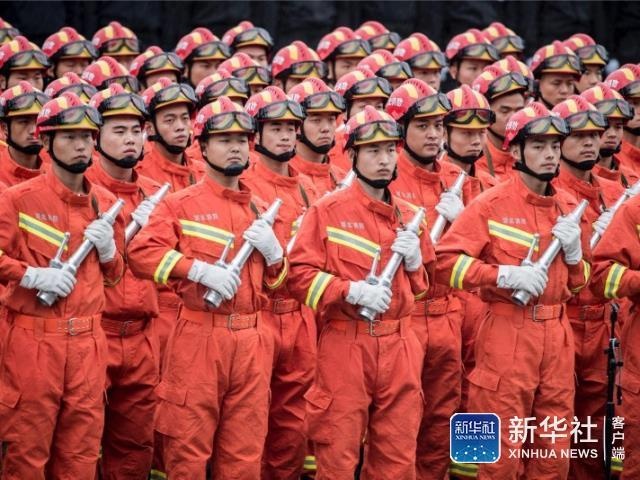 明星美女裸无遮挡网站