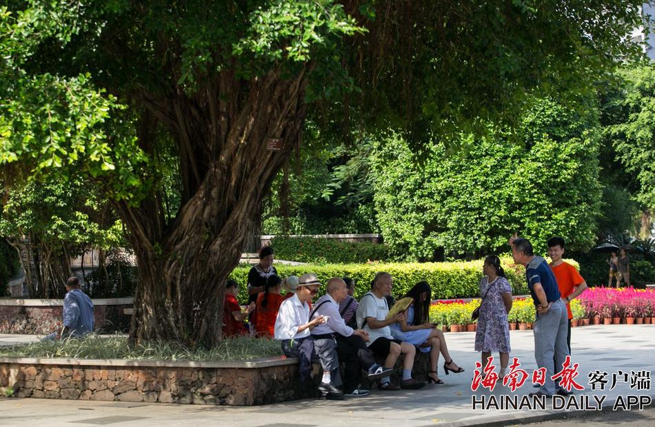 成人 四 级 电影