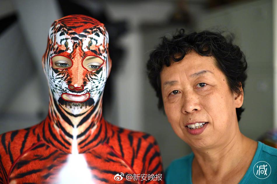 女厕所偷拍。