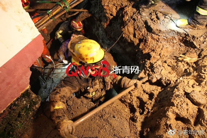 色友天堂-能看片,能约炮,能赚钱的导航站