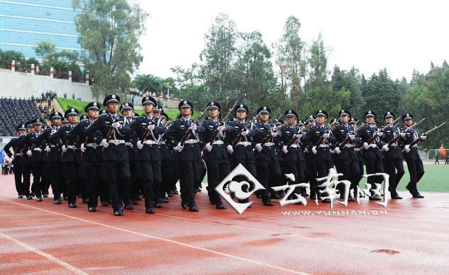 综合一区二区三区