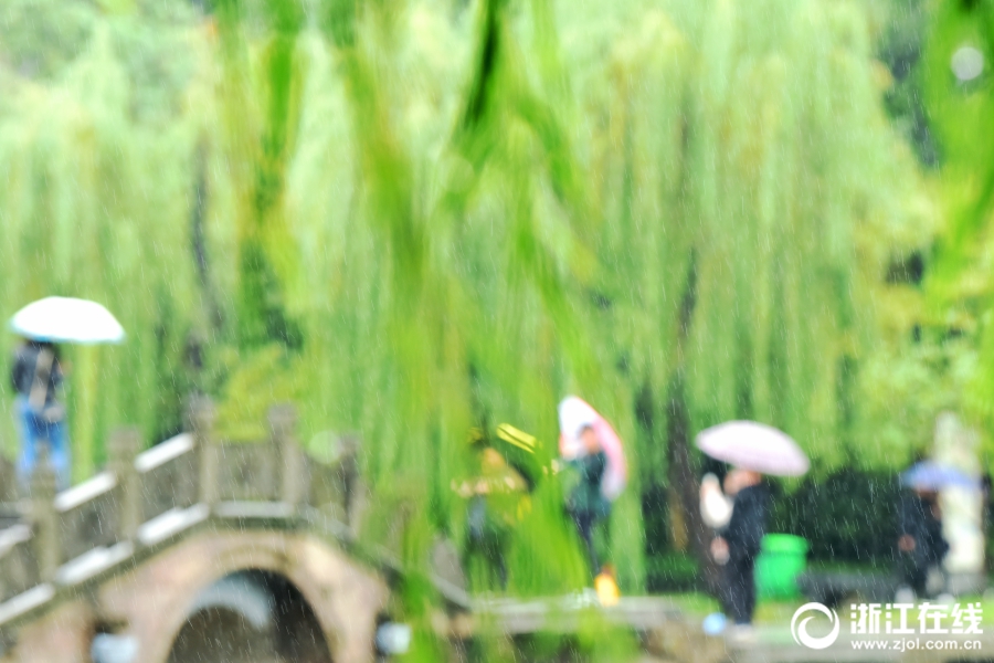 日韩无码人妻、