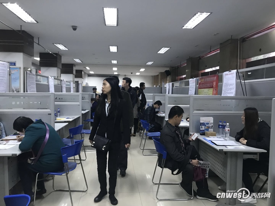 推油按摩偷拍Av