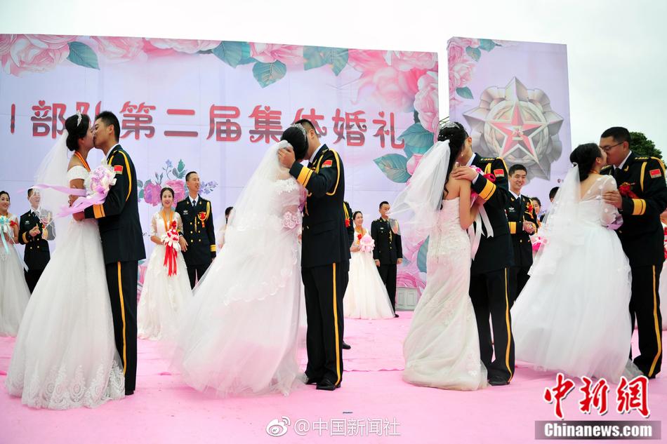高清无码中出后入内射在线观看