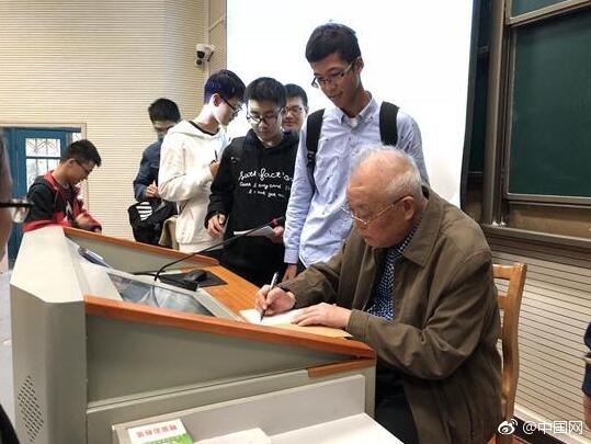 家庭乱伦性生活