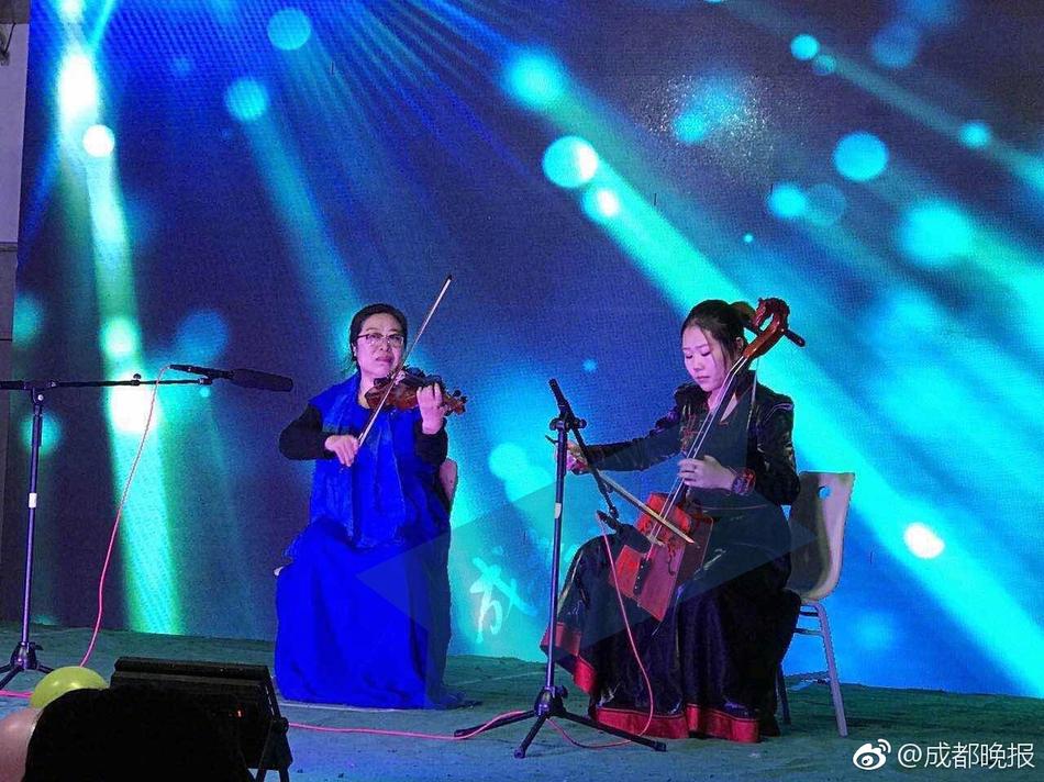 欧美性爱三及片