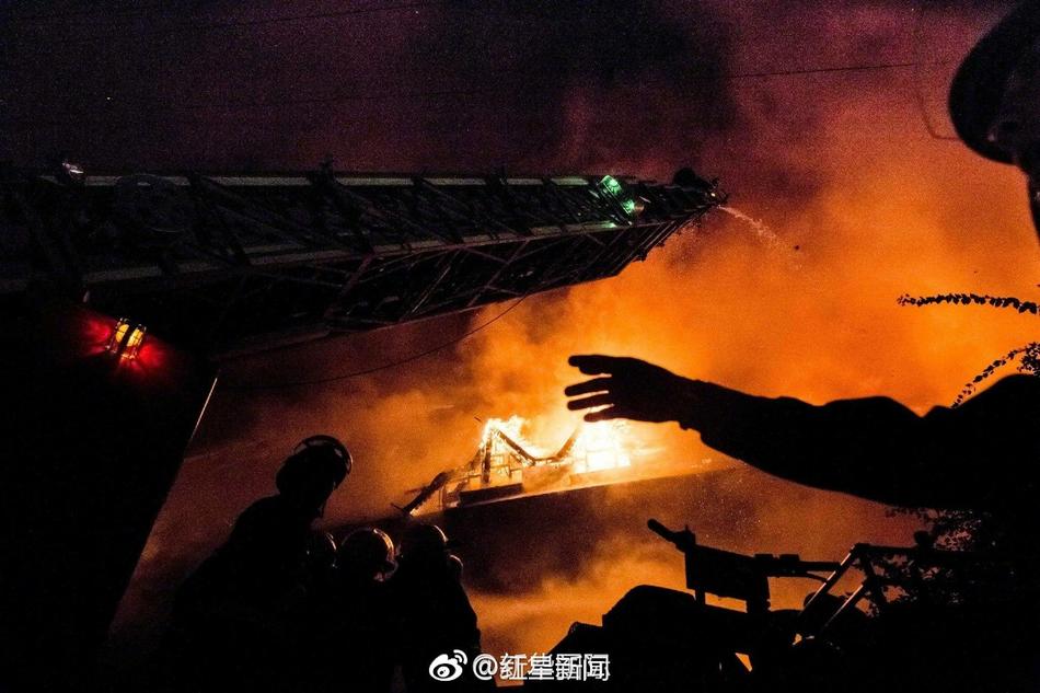 农村乡下女人毛片