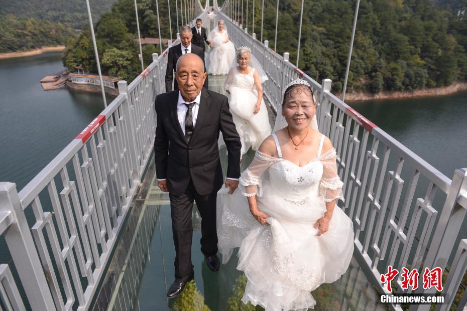 海角社区披风封神妈妈稿件