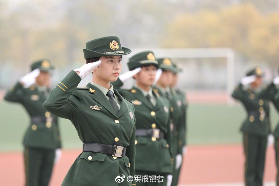 欧美性潮喷?╳?╳3D