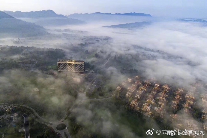 中国老熟女偷拍Xⅹx