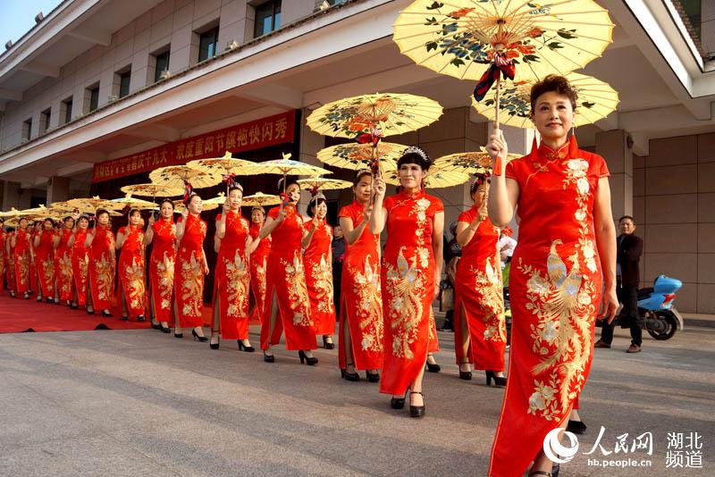 成人 免费 A 片