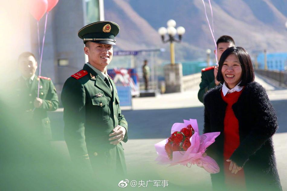 成人 影片 剧情