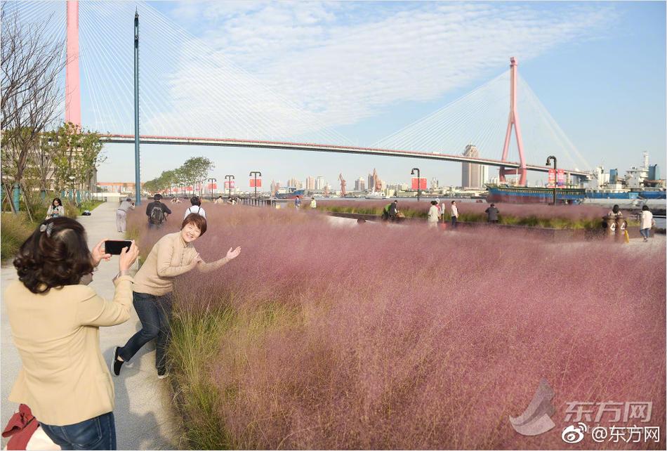 偷拍一区