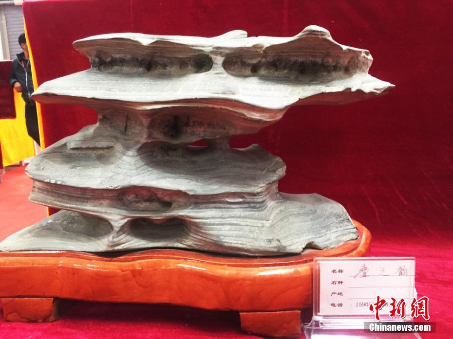打屁屁色情片